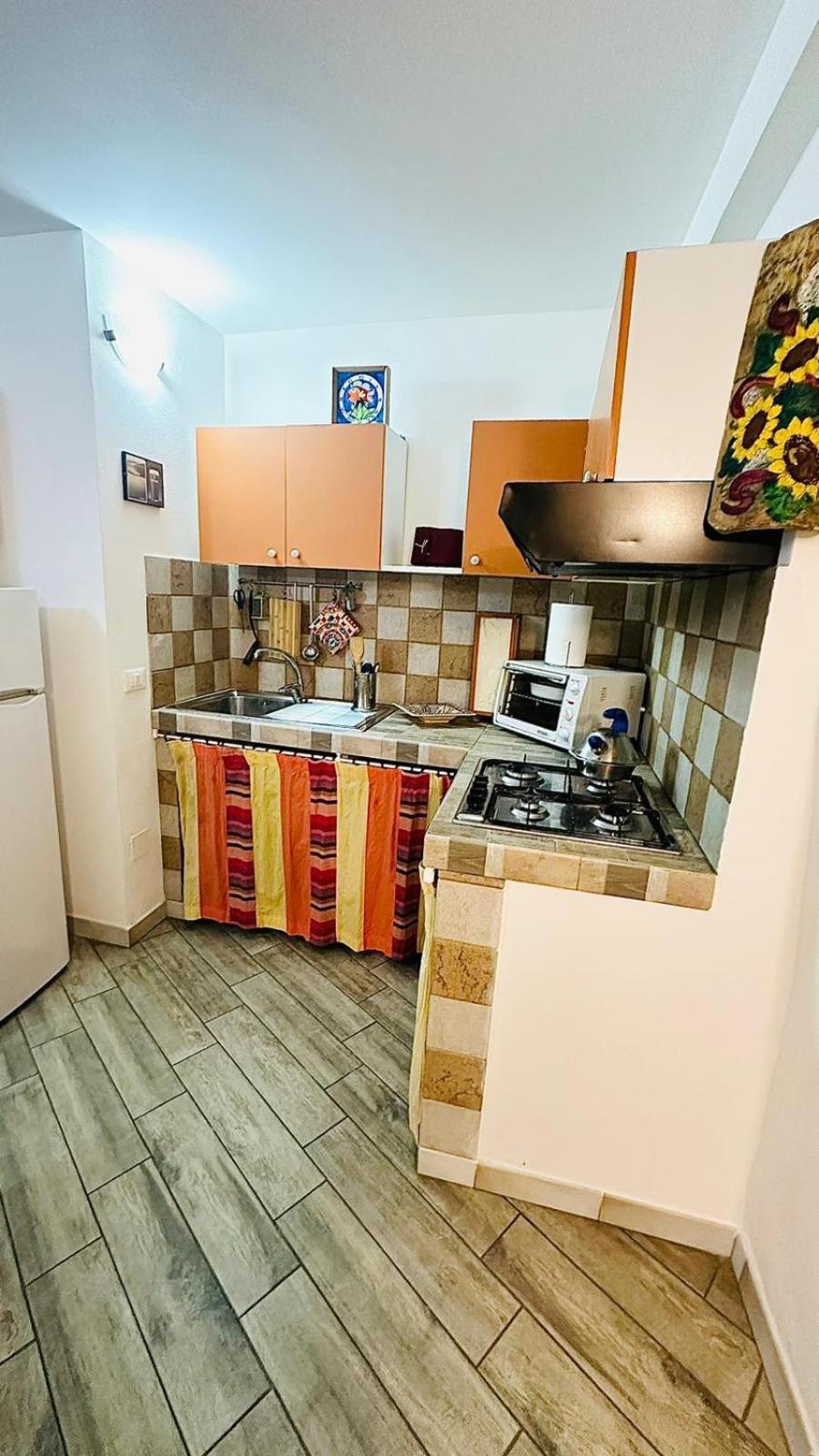Camerini Di Santa Cecilia Палермо Екстериор снимка